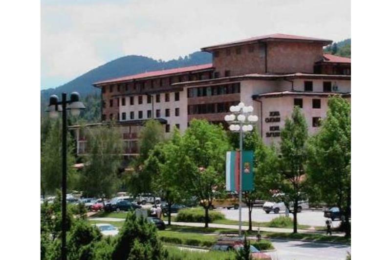 Hotel Smolyan Exterior photo